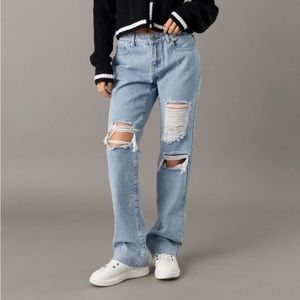 ⭐️ HOST PICK ☀️NEW Playboy Graphic Distressed Light Wash Low Rise Straight Leg